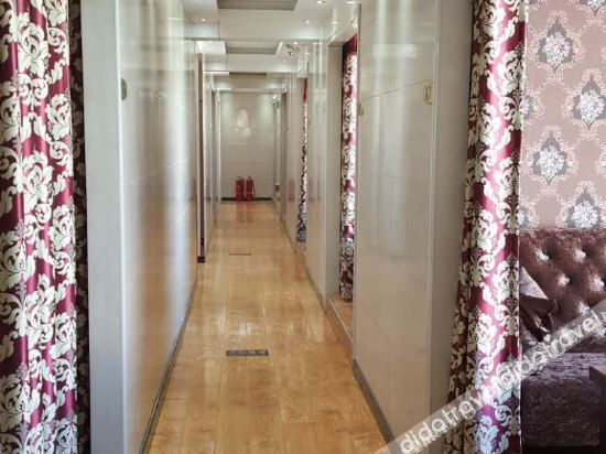 Others 3, Yidu Business Hotel, Aksu