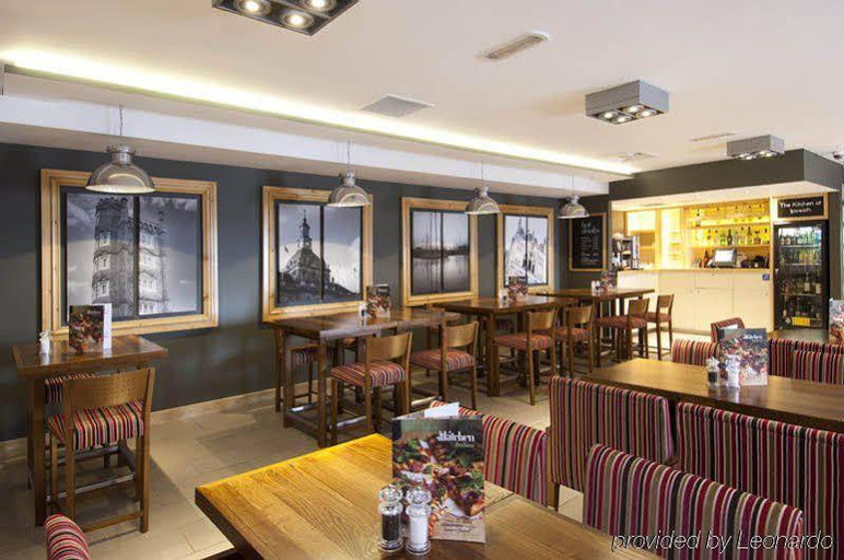 Food & Drinks 4, Premier Inn Ipswich Town Centre - Quayside, Suffolk