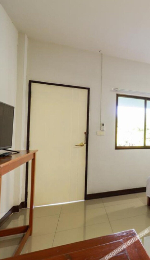 Others 4, Dnk Baan Suan, Muang Lamphun