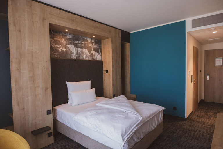 Bedroom 4, Das Steinmuller Hotel, Oberbergischer Kreis