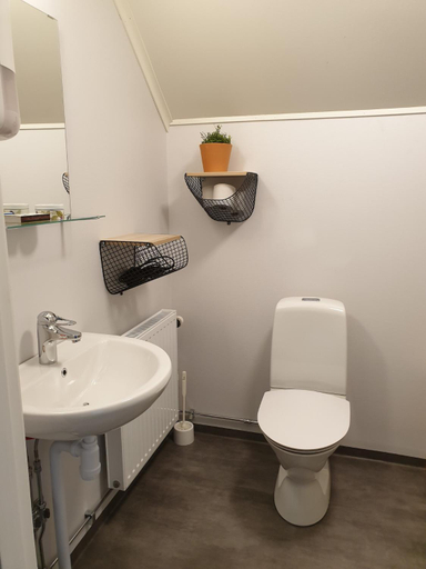 Bathroom 2, Hook&Cup, Sorsele