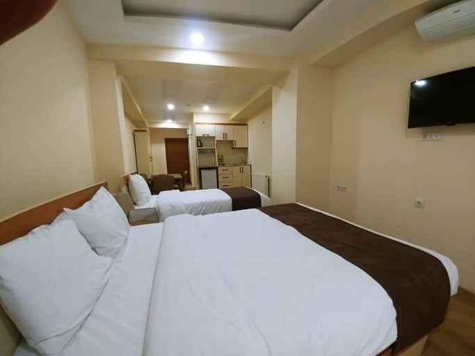Bedroom 3, Newaz Hotel, Beyoğlu