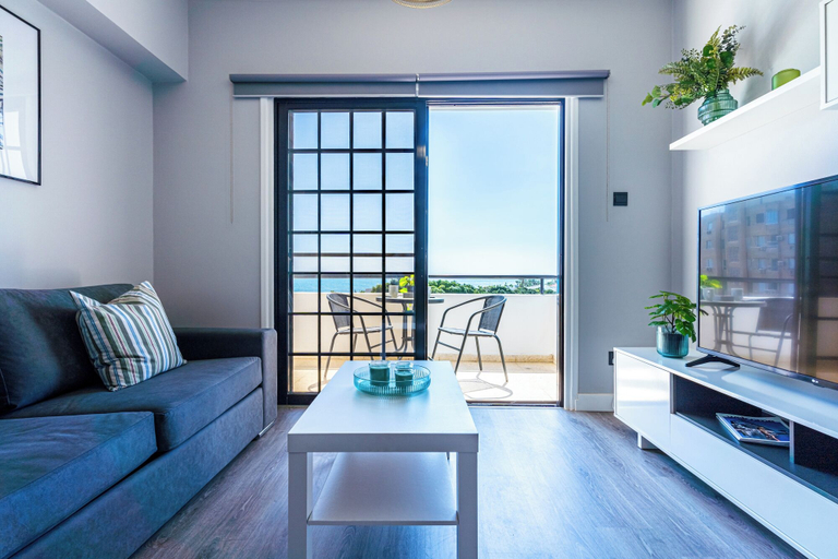 Living area 4, Peale's 2-BR Apt & Balcony in Mackenzie, Larnaca