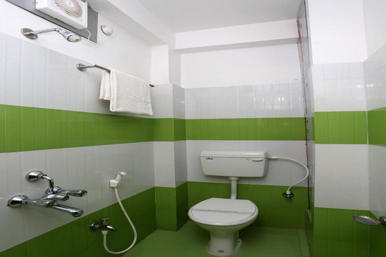 Bathroom, Goroomgo Hotel Krishna Residency Puri - Budget Friendly with Premium Facility, Puri