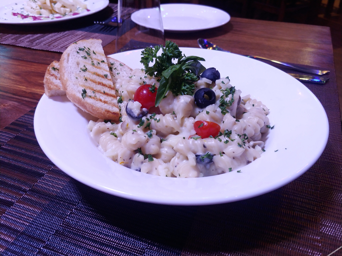 Food & Drinks 5, The Dwelling Paradise, Gautam Buddha Nagar