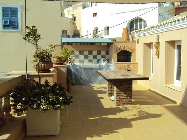 Exterior & Views, Arhontiko Ermoupolis, South Aegean