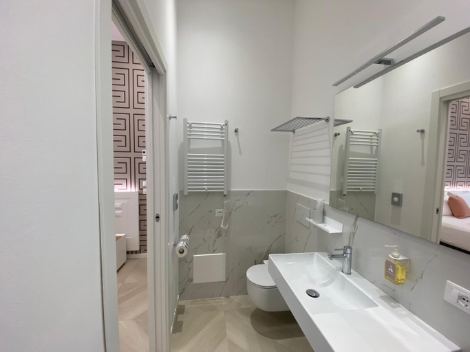 5, Charme Flower Rooms, Verona