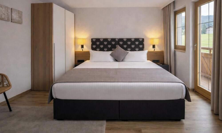 Bedroom 3, Resort Schrofenblick, Schwaz