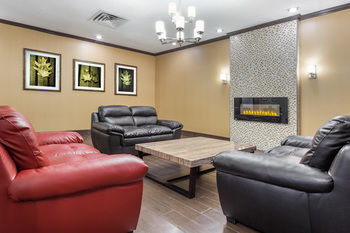 Others 5, Ramada Timmins, Cochrane