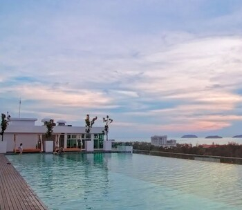 Others 4, Nature Inspired Loft Rooftop B22B, Kota Kinabalu