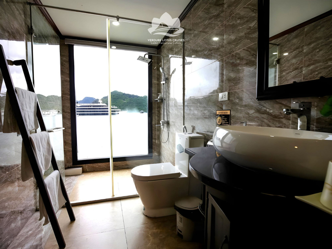 Bathroom 4, Verdure Lotus Classic Cruise on Lan Ha Bay, Hạ Long