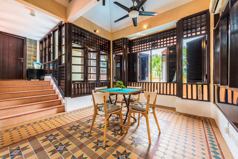 Others 2, 1km to KLCC 6R5B Private Pool Bungalow, Kuala Lumpur