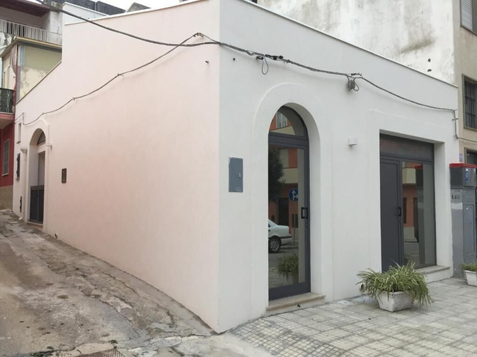 Exterior & Views 2, Paolino Exclusive Rooms, Syracuse