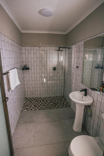 Bathroom, Hammerstein Lodge, Gibeon