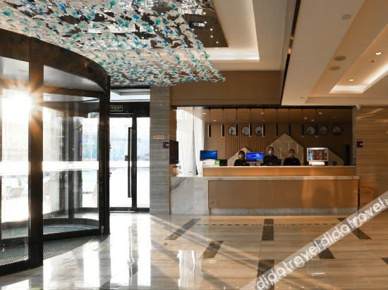 Others 3, Longshi Hotel Beijing, Beijing