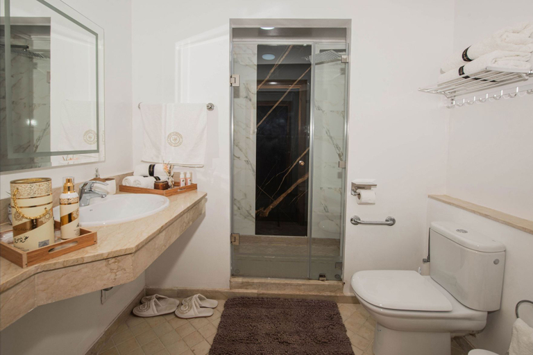 Bathroom 3, Luxurious Apartment in Sidi Bou Zid With Garden View, Casablanca