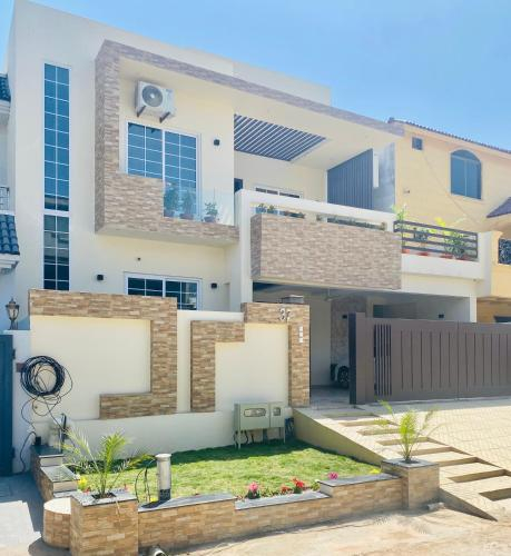 Others 4, Continental Boutique House, Islamabad