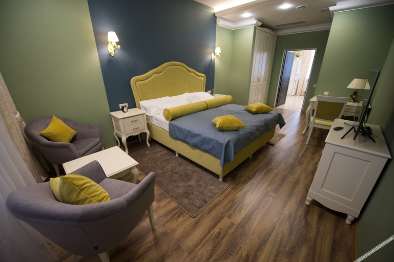 Others 5, Neobyiknovennyij Hotel, Northern