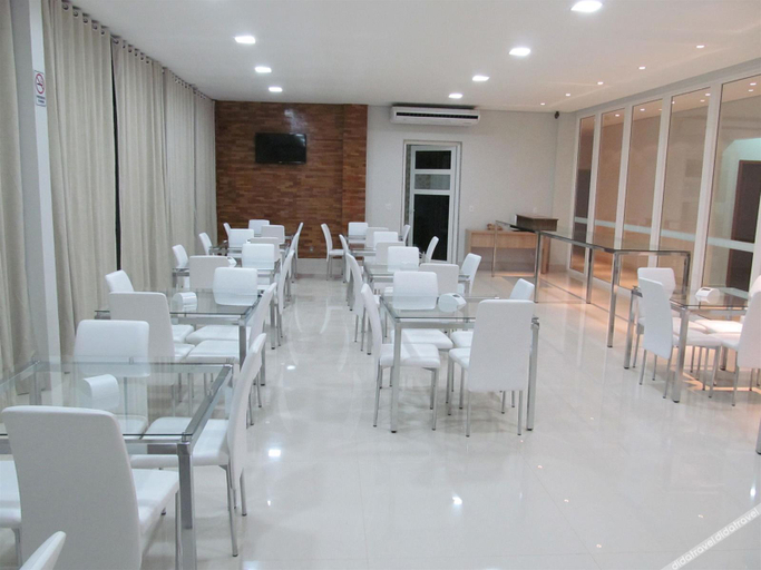 Food & Drinks 5, Kamur Plaza Hotel, Goianésia