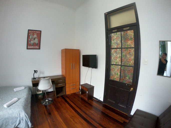 Others 5, Volta Inn Hostel, Valparaíso
