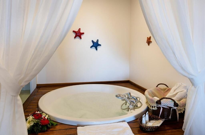 Bathroom 4, Limak Atlantis De Luxe Hotel & Resort - All Inclusive, Serik