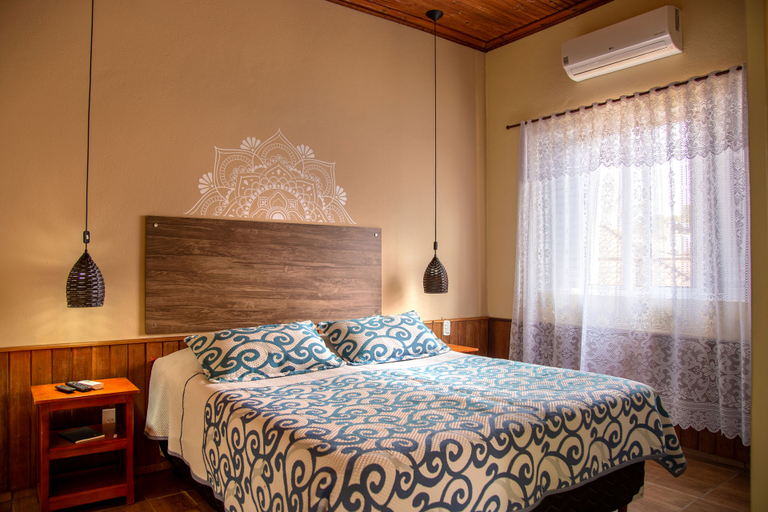 Bedroom 2, Pousada Lua Luana, Cambuquira