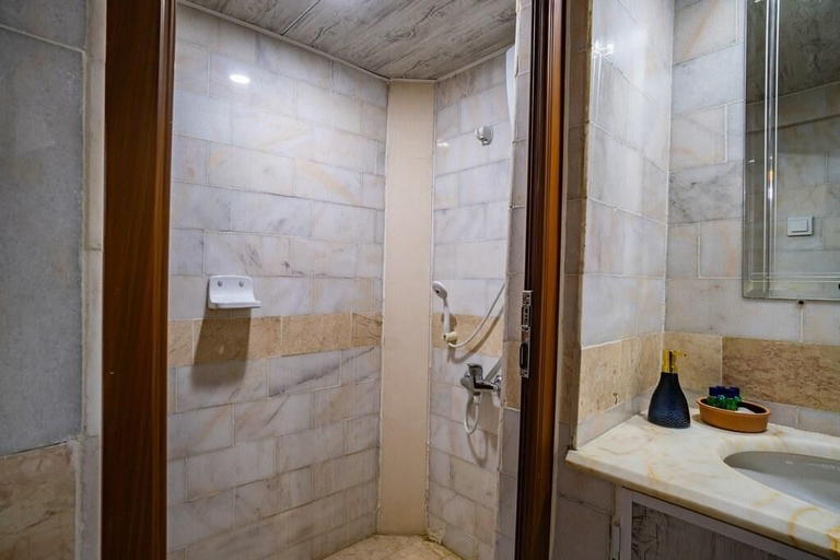Bathroom 5, GÖKBÜK SERENİTY HOTEL, Finike