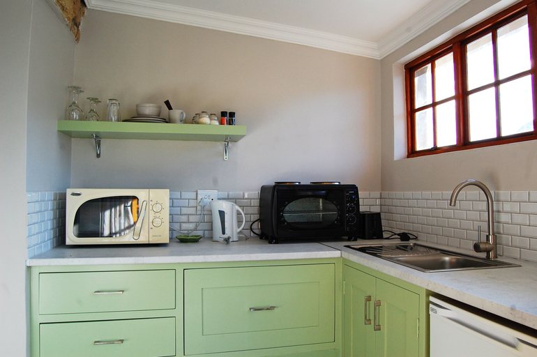 Others 5, Stonehaven Guest House, Thabo Mofutsanyane