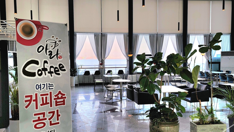 Food & Drinks 4, Hotel Marine, Pohang