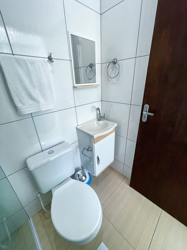 Bathroom 3, Hotel Dallas, Penha