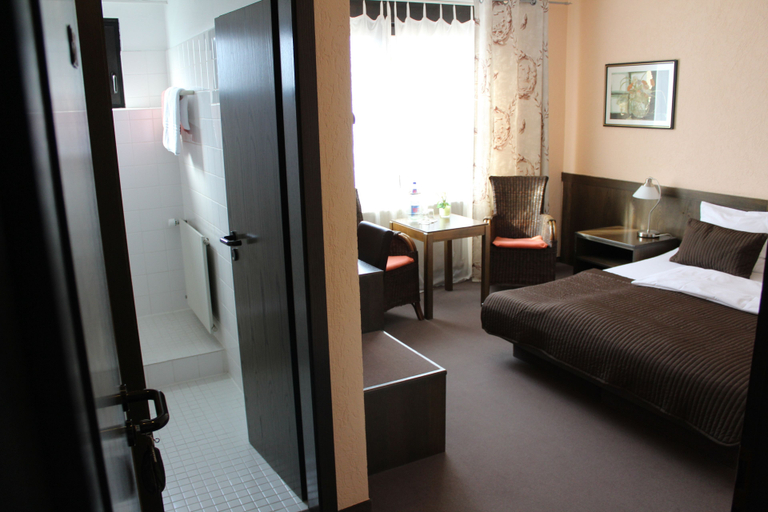 Bedroom 2, Hotel Brunnenhof, Wetteraukreis
