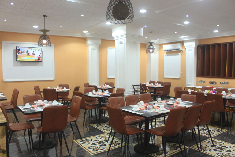 Food & Drinks 3, Sindz Palace Hotel, Mfoundi