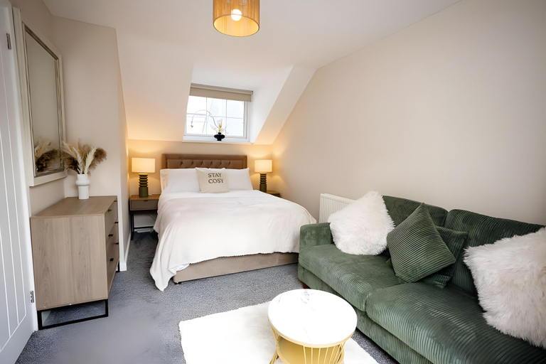 Bedroom 2, Rose Cottage - 2 Bedroom Cottage - Penally, Pembrokeshire