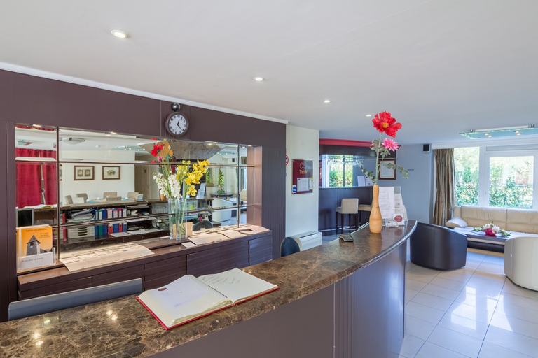 Food & Drinks 5, Adonis Grand Geneve Residence Excellior, Haute-Savoie
