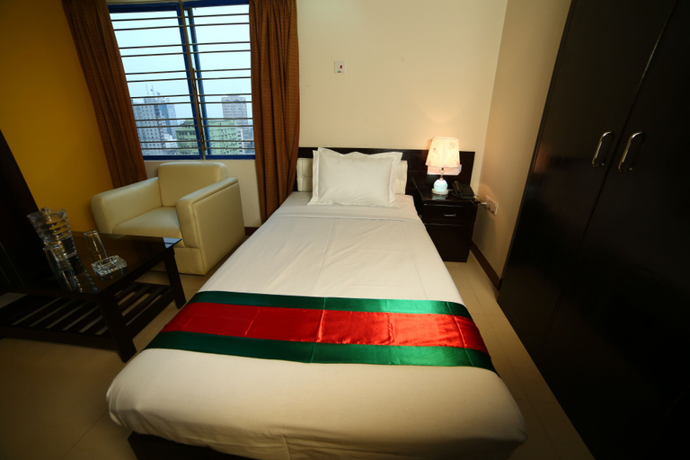 Others 5, Central Inn, Dhaka