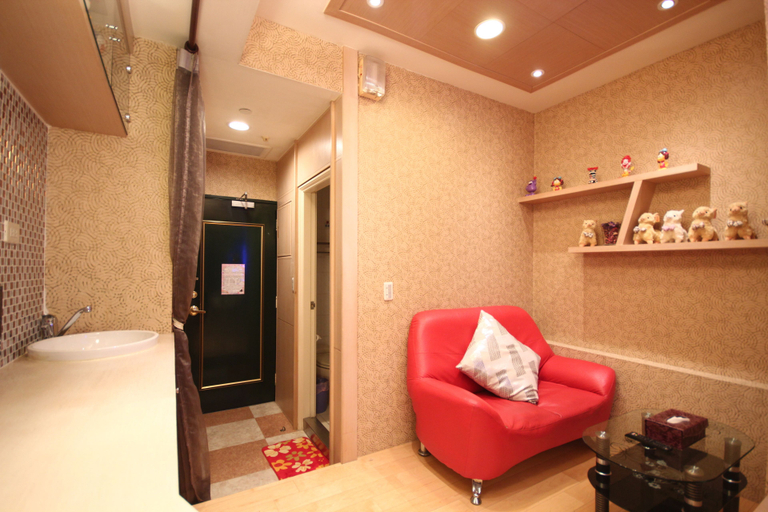 Others 5, 85 Childhood Suite, Kaohsiung