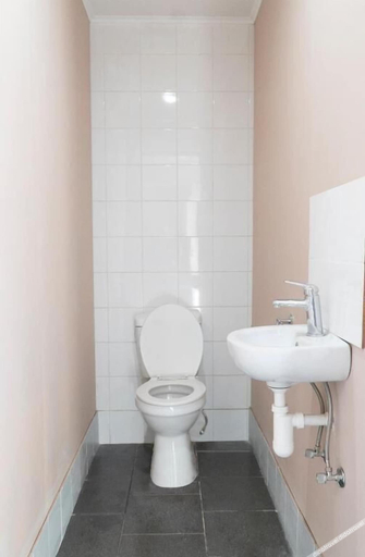 Bathroom 5, Oldtown Lux Hostel, Tallinn