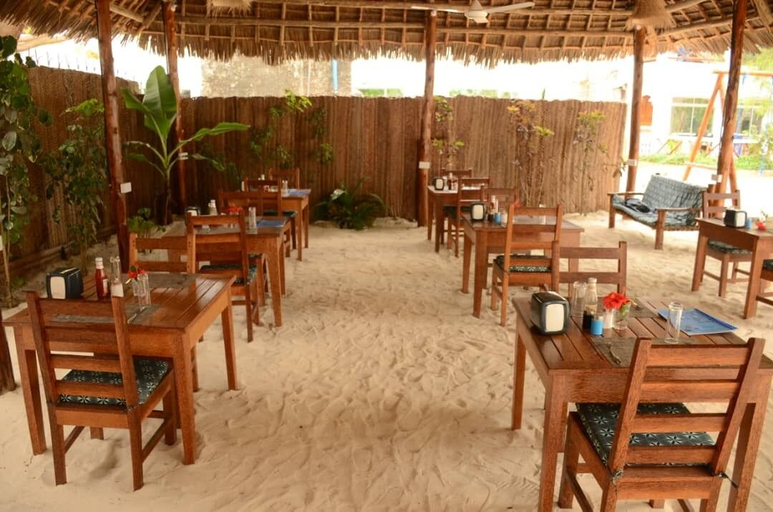 Food & Drinks 5, Nungwi Beach Front, Kaskazini 'A'