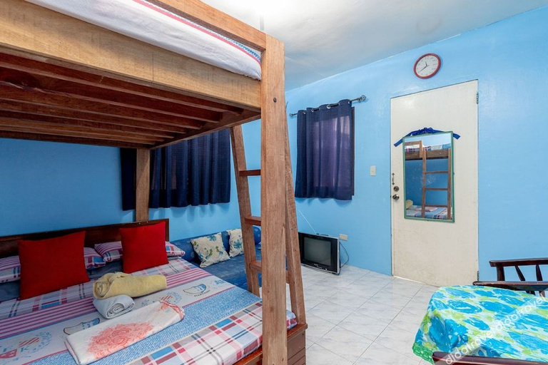 Others 3, Monaliza Surf Resort, San Juan