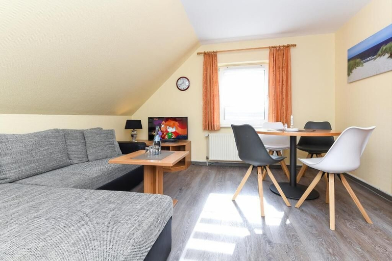 Dining 4, Pension Nordkap, Wittmund