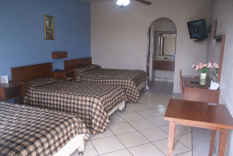 Bedroom 4, Hotel De Mexico, Matamoros