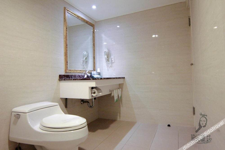 Others 4, Monalisa Hotel, Tainan