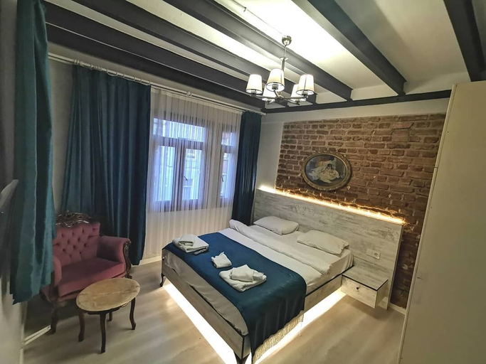 Others 4, Neva River Hotel, Beyoğlu
