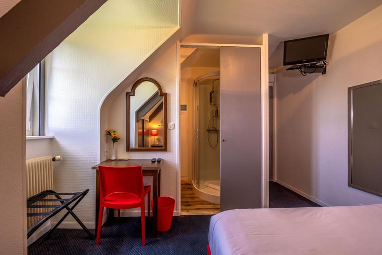 Bedroom 2, Auberge De Kerveoc, Finistère