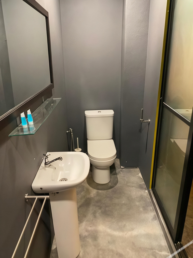 Bathroom, CC Party Hostel, Penang Island