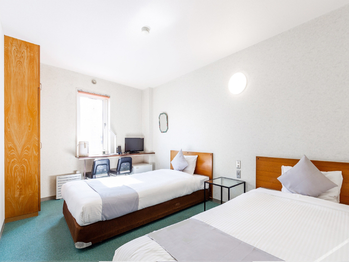 Bedroom 3, HOTEL GORO, Hakodate