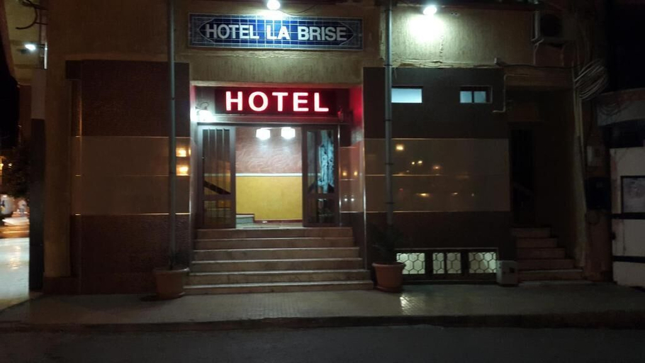 Exterior & Views, Hôtel La Brise, Ain Turk