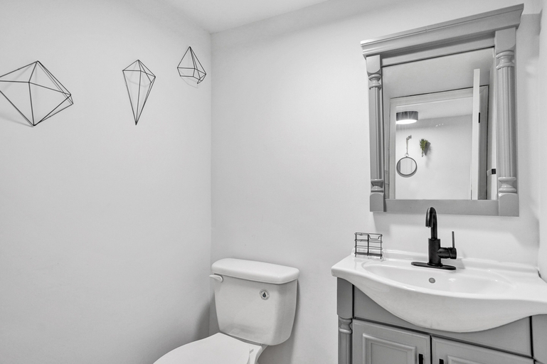 Bathroom 5, RA Suites by DesignedVR, Broward