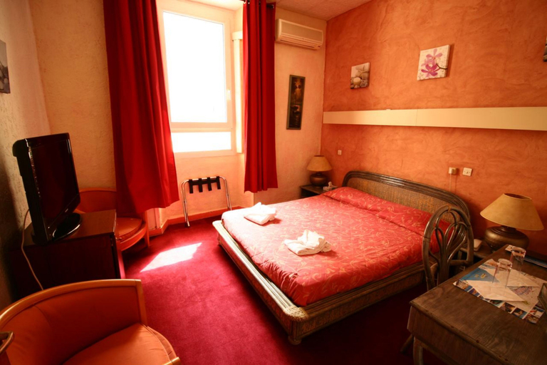 Bedroom 3, Charlie's Hôtel Cannes, Alpes-Maritimes