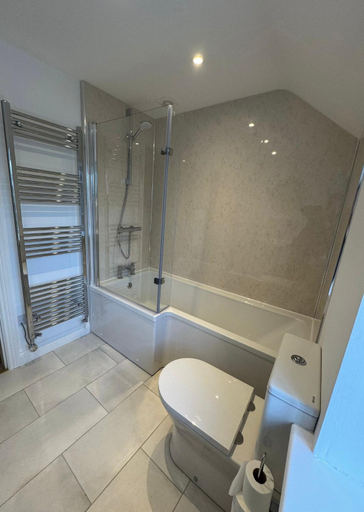 Bathroom 2, Woodward Farm House, North Yorkshire